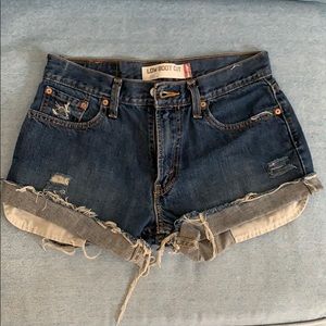 Levi’s cutoff jean shorts